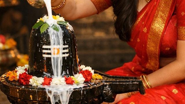Rudraksha for Kailash Mansarovar Yatra: Which Bead Should You Wear?